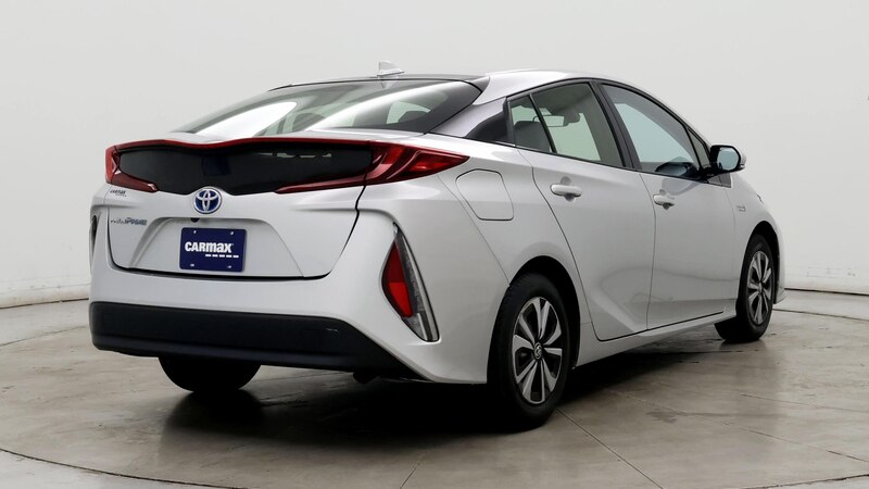 2017 Toyota Prius Prime Premium 8