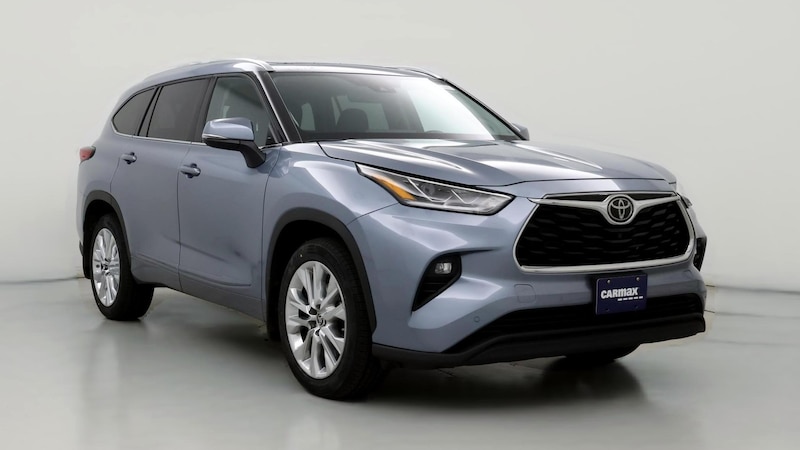 2022 Toyota Highlander Limited Hero Image