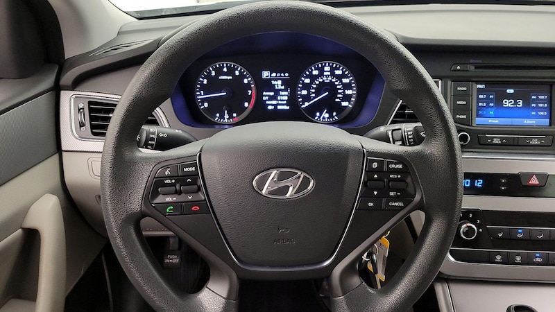 2015 Hyundai Sonata SE 10