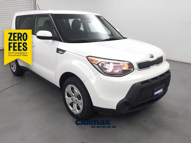 White 2014 Kia Soul Wagon Manual