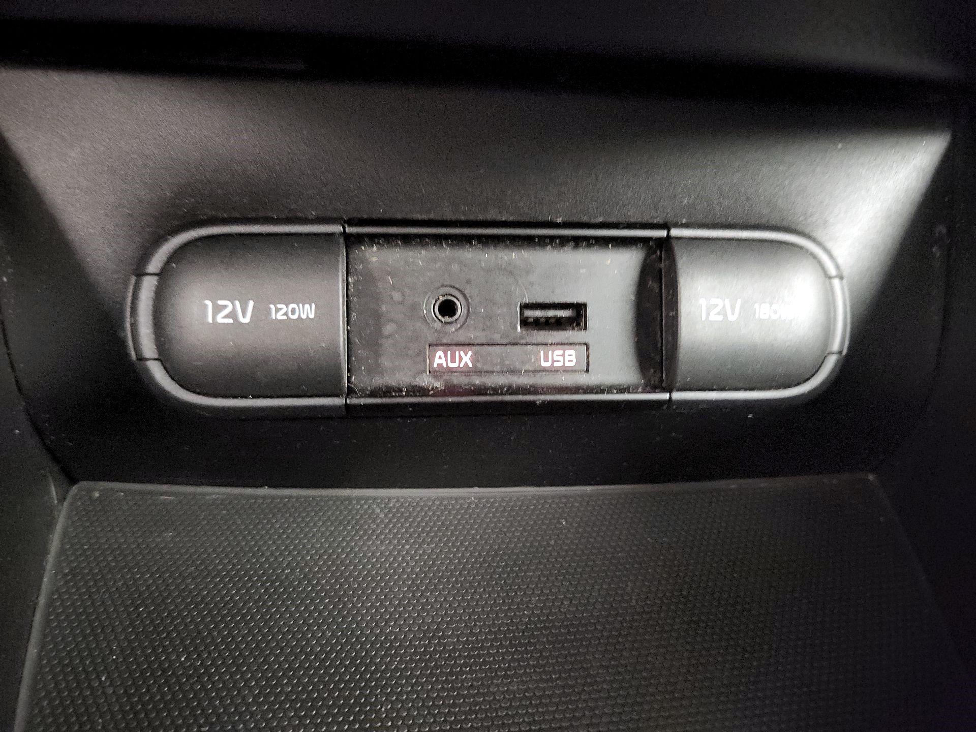 Thumbnail: 2014 Kia Soul - 15