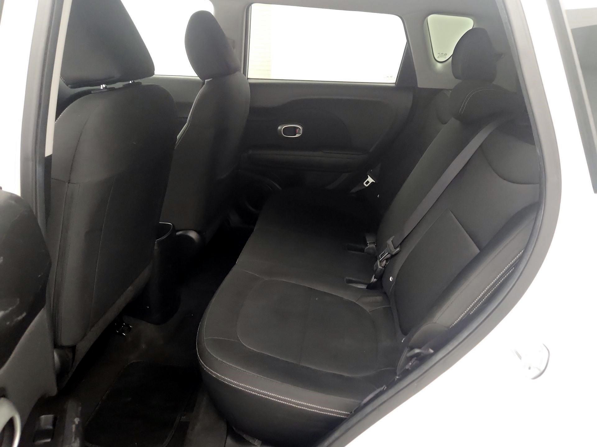 Thumbnail: 2014 Kia Soul - 16
