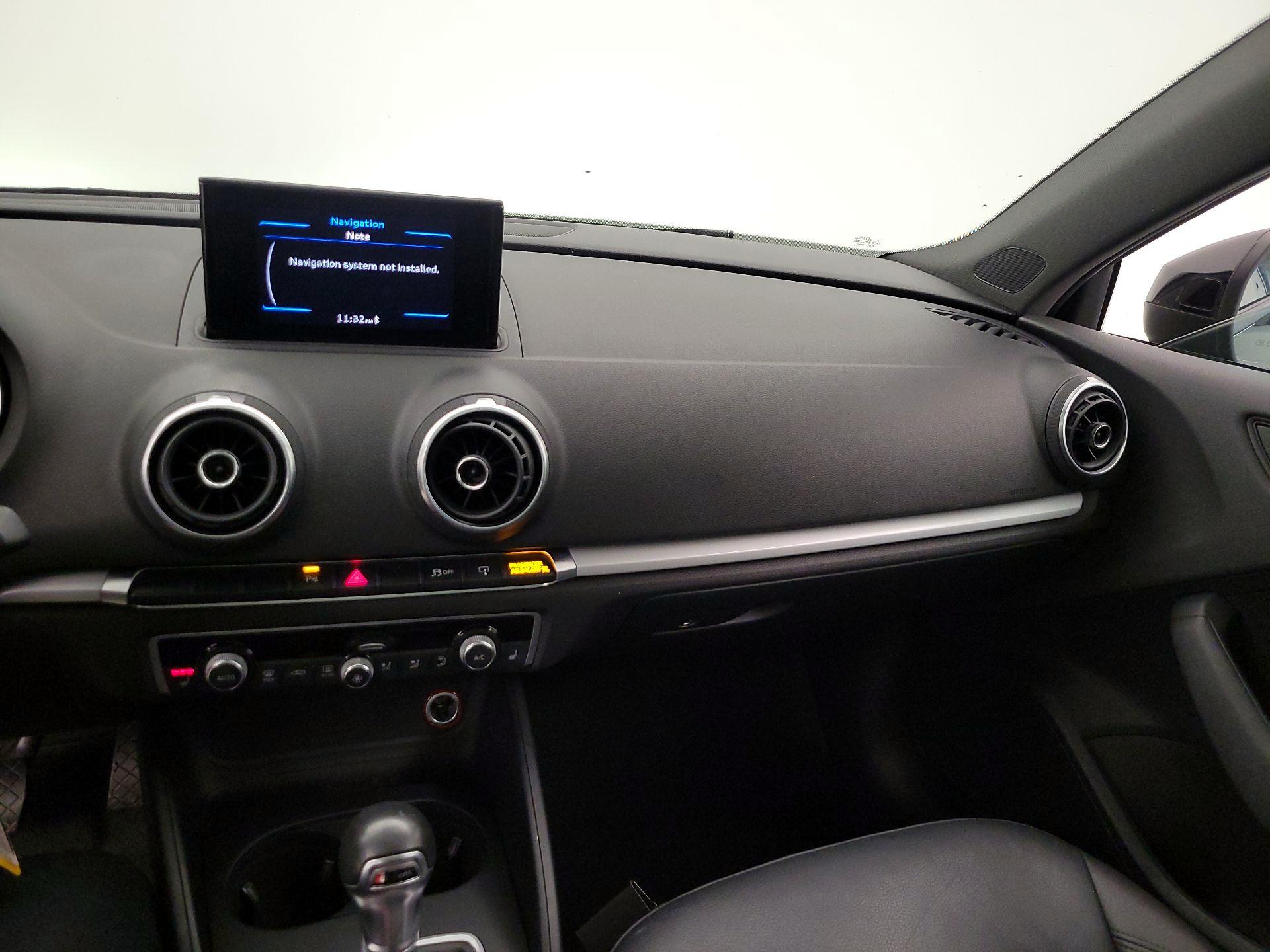 Thumbnail: 2015 Audi A3 - 9