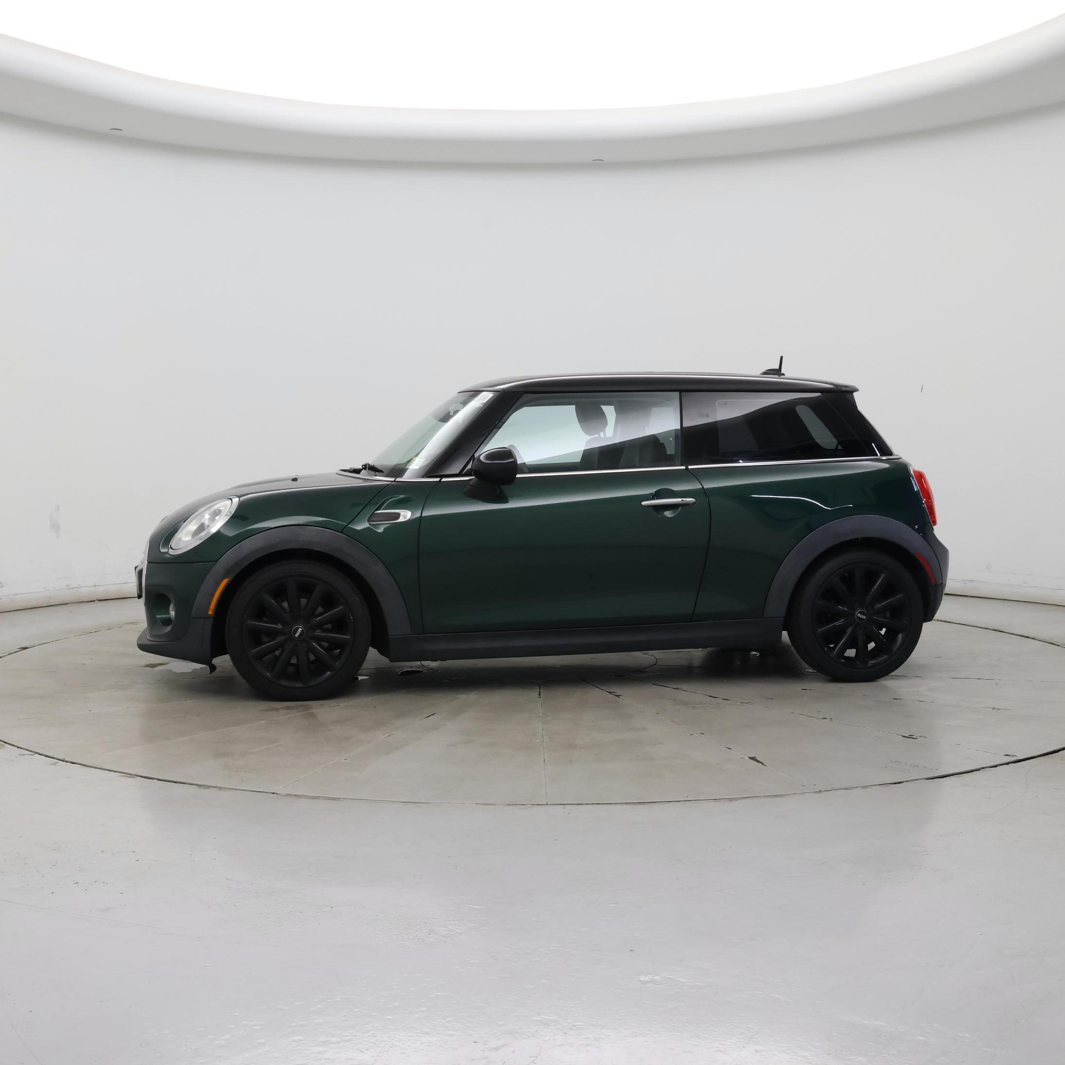 Thumbnail: 2015 MINI Cooper Hardtop - 3