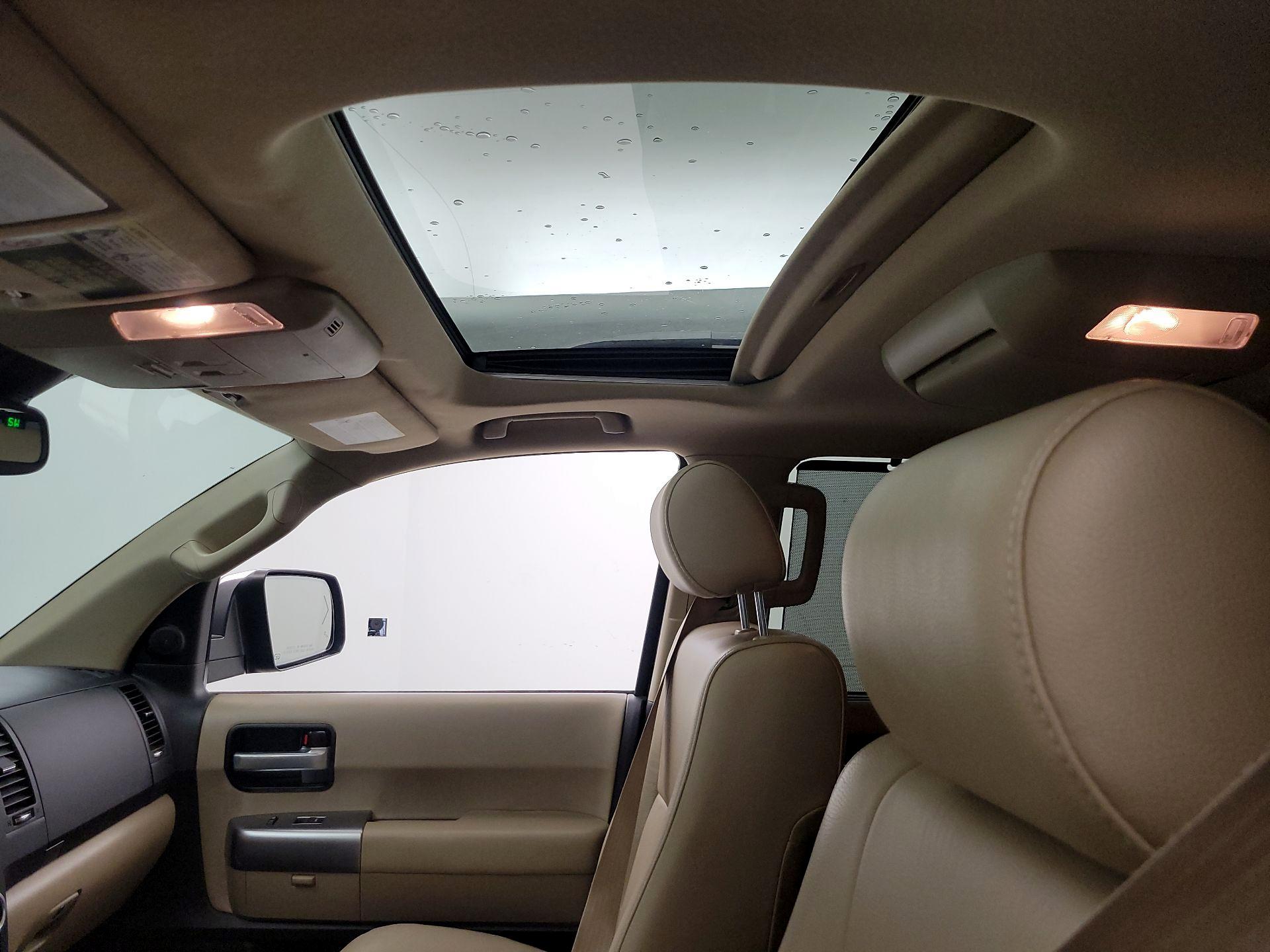 Thumbnail: 2018 Toyota Sequoia - 19