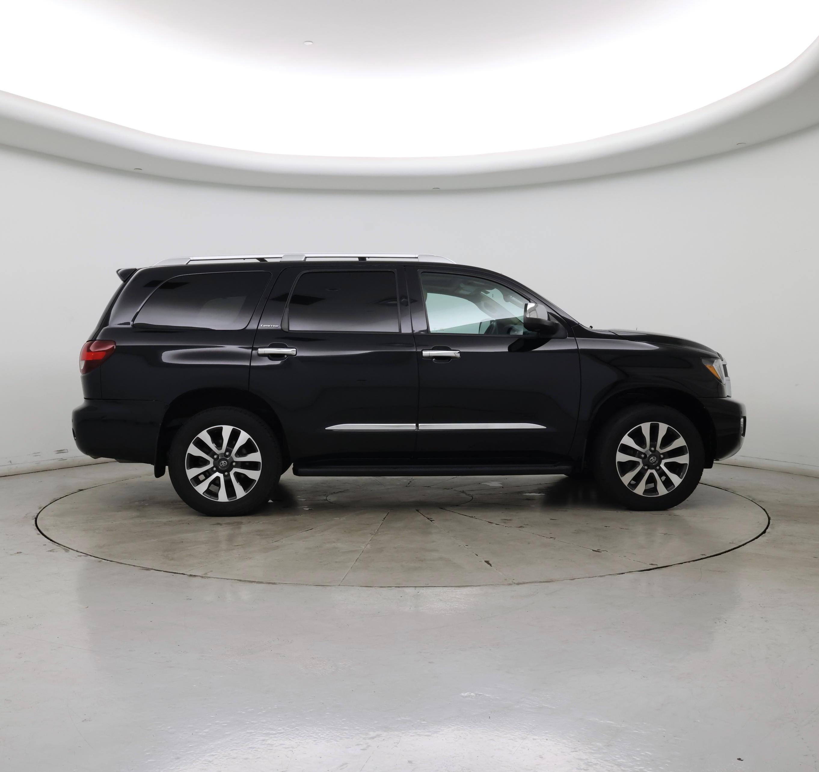Thumbnail: 2018 Toyota Sequoia - 7