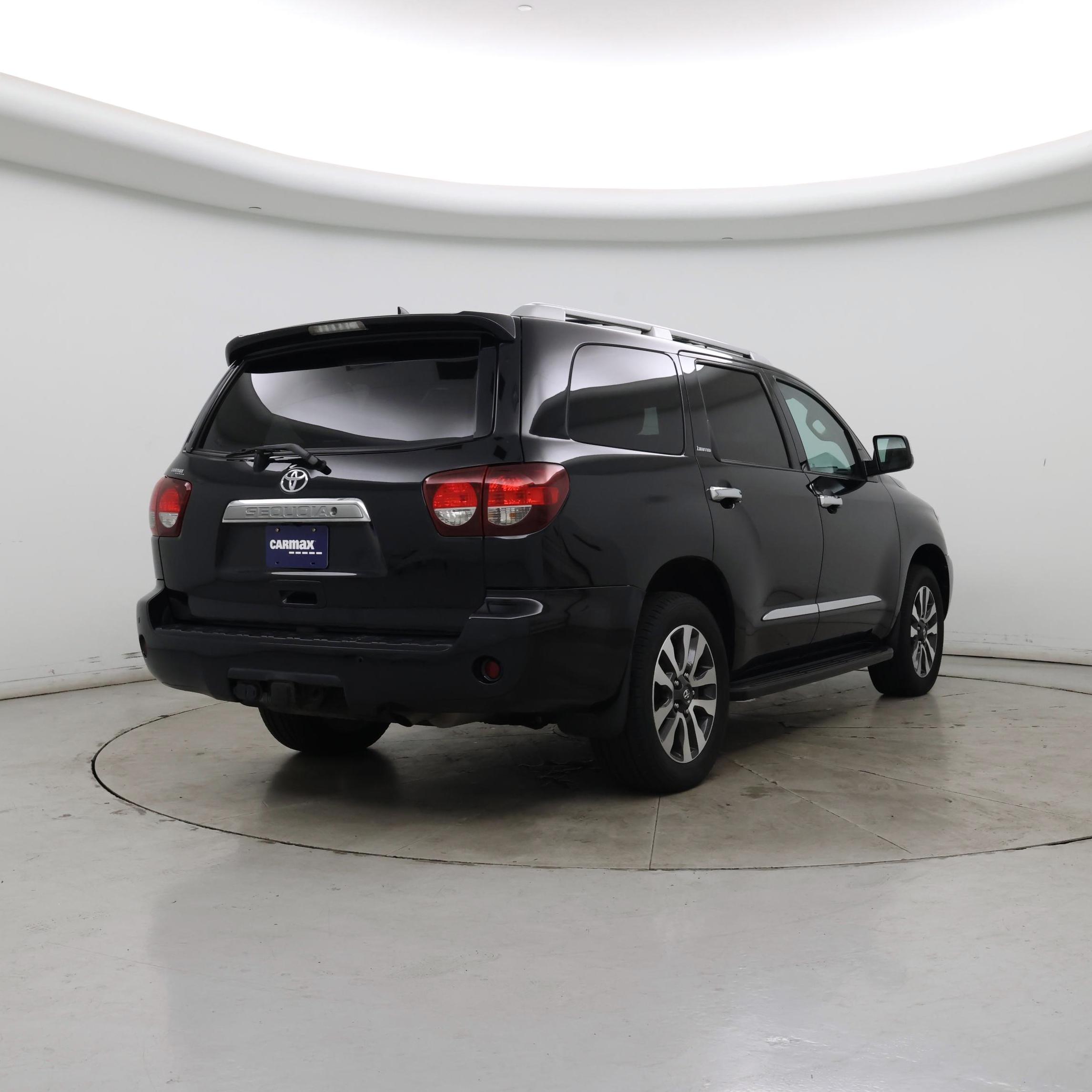Thumbnail: 2018 Toyota Sequoia - 8
