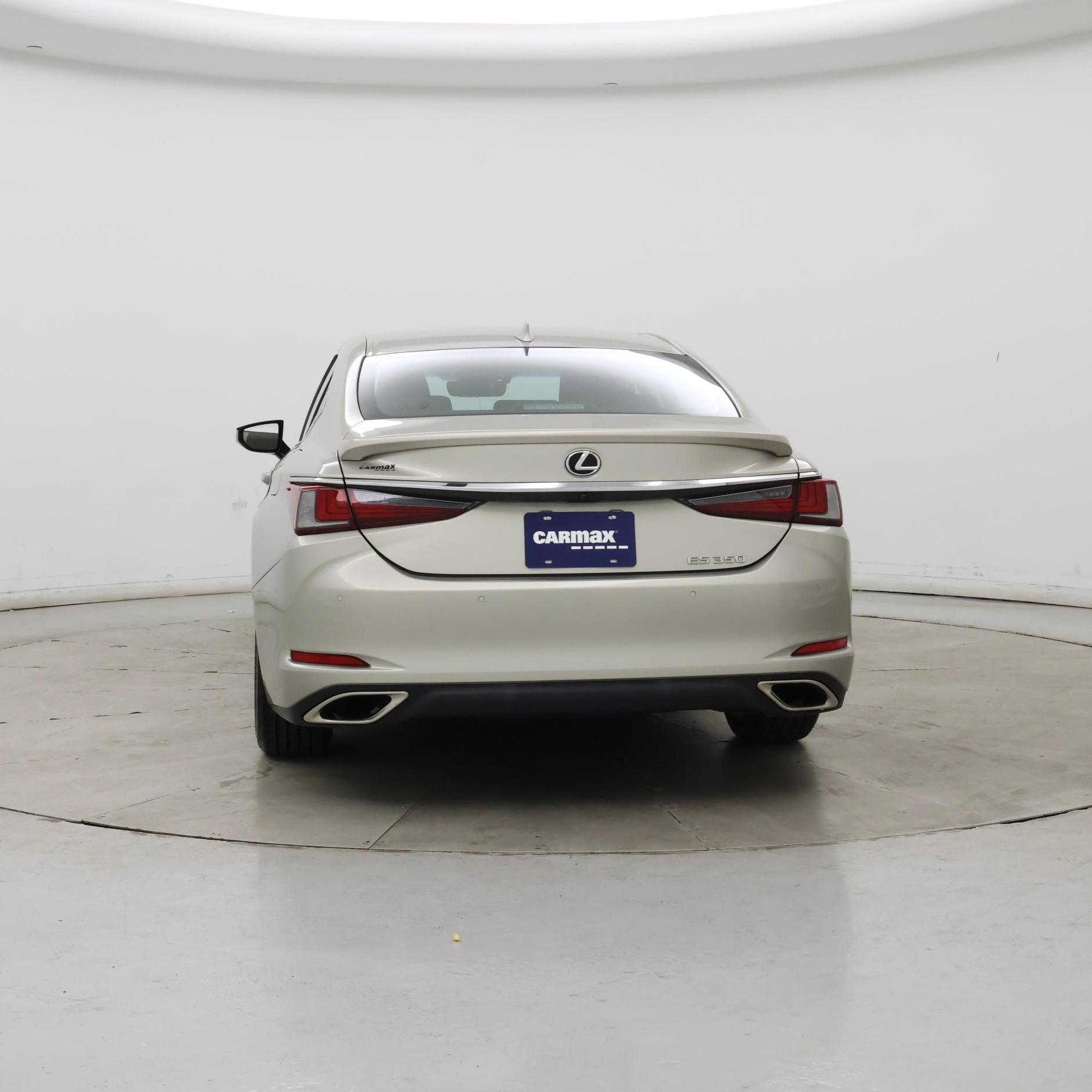 Thumbnail: 2020 Lexus ES - 6