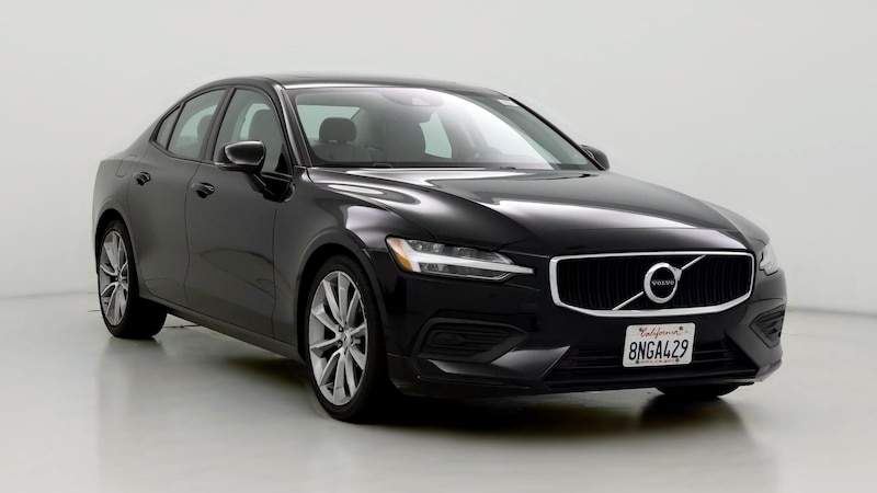 2020 Volvo S60 T5 Momentum Hero Image