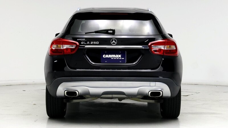 2015 Mercedes-Benz GLA 250 6