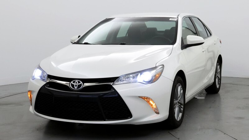 2017 Toyota Camry SE 4