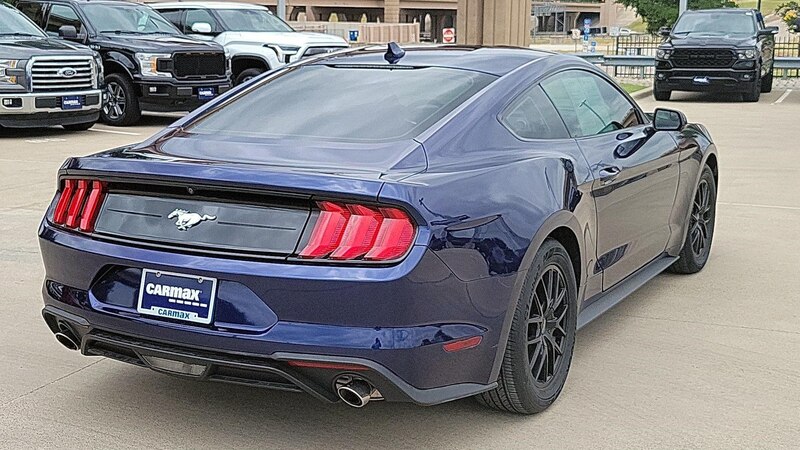 2020 Ford Mustang  5