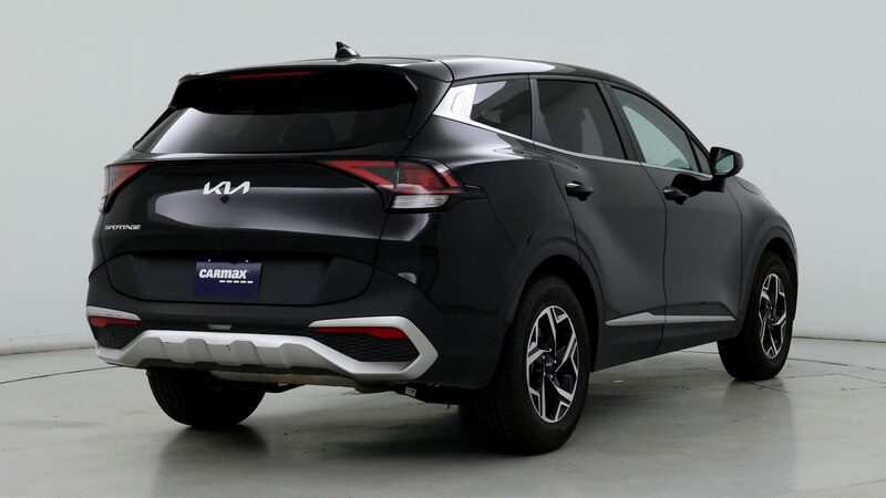 2023 Kia Sportage LX 8