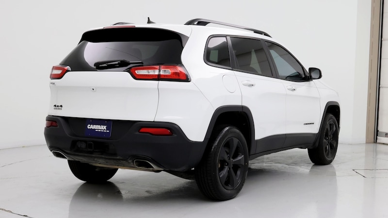 2016 Jeep Cherokee Latitude 8