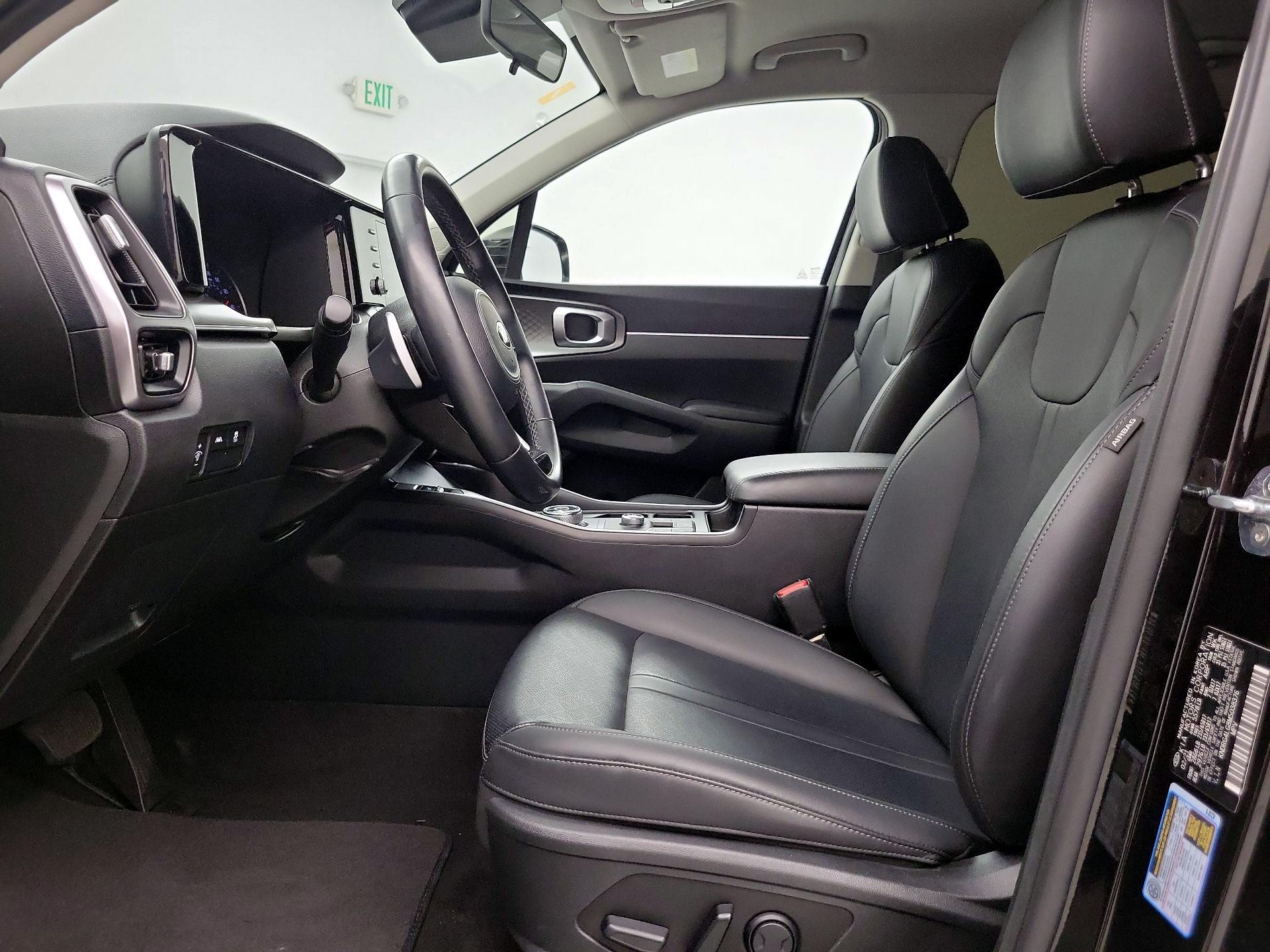 Thumbnail: 2021 Kia Sorento - 11