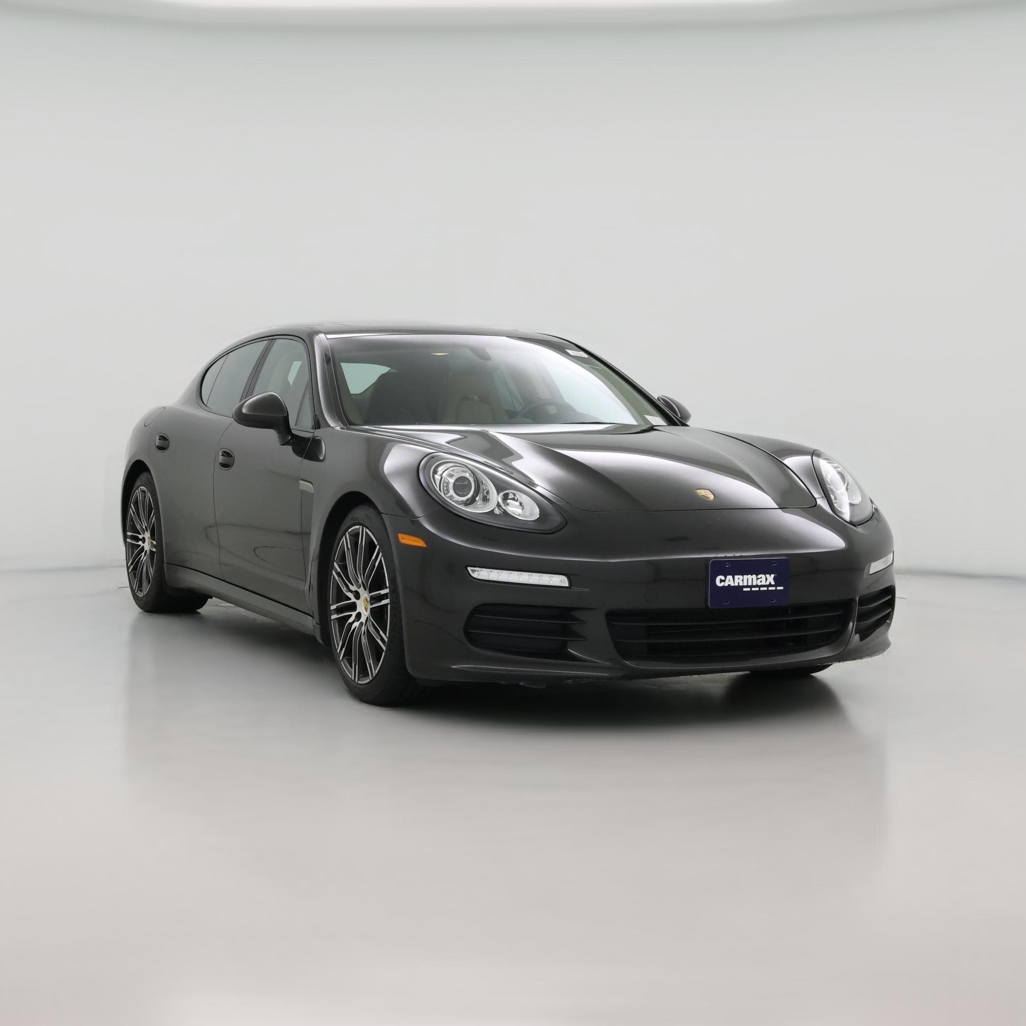 Thumbnail: 2016 Porsche Panamera - 1