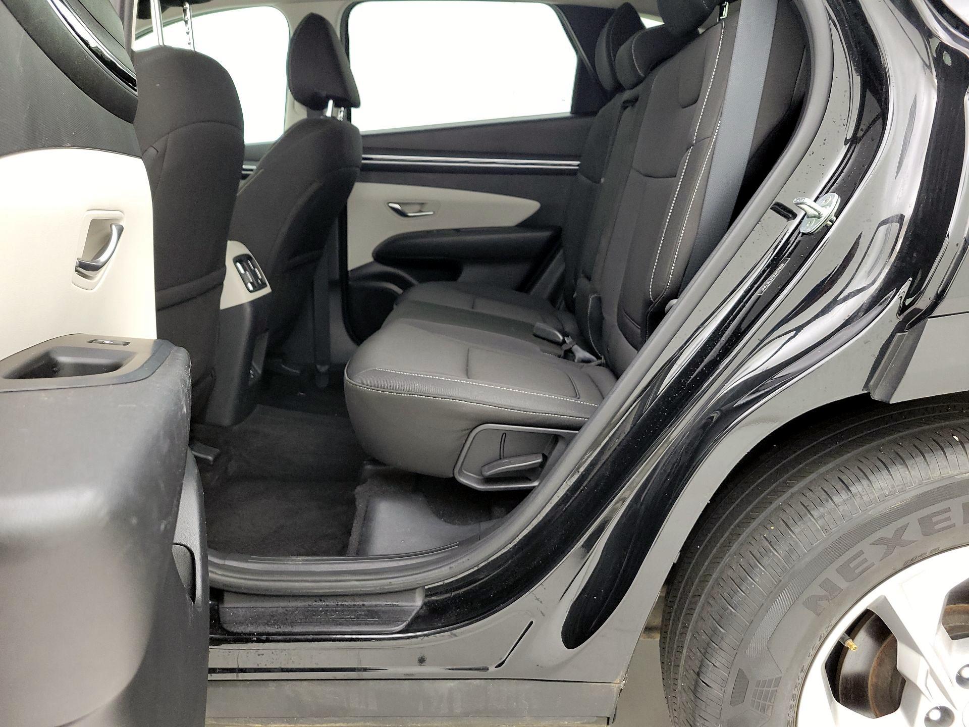 Thumbnail: 2022 Hyundai Tucson - 19