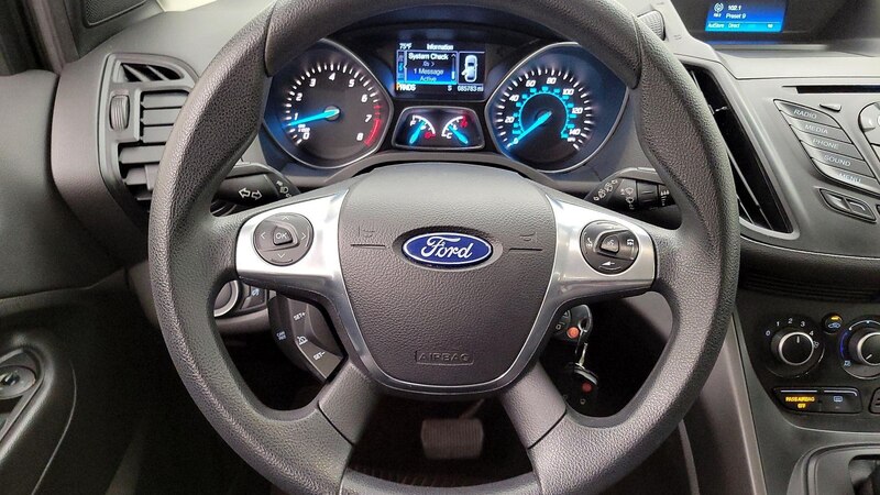 2016 Ford Escape S 10