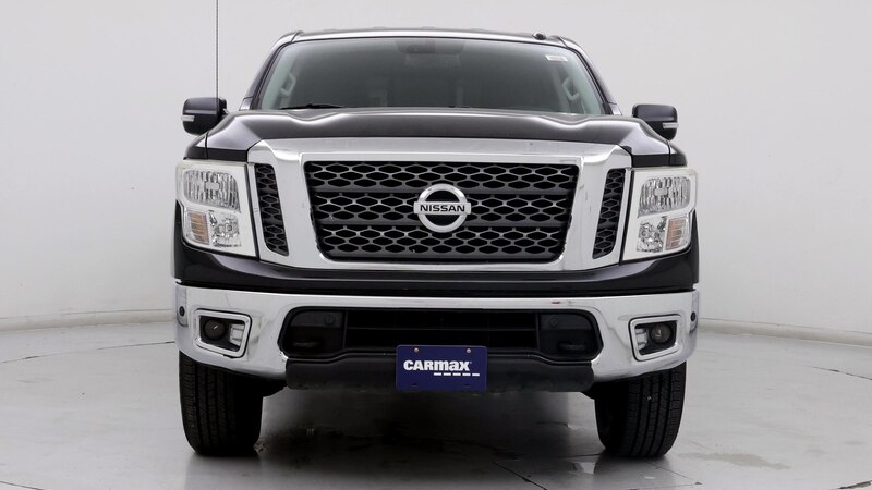 2017 Nissan Titan SV 5