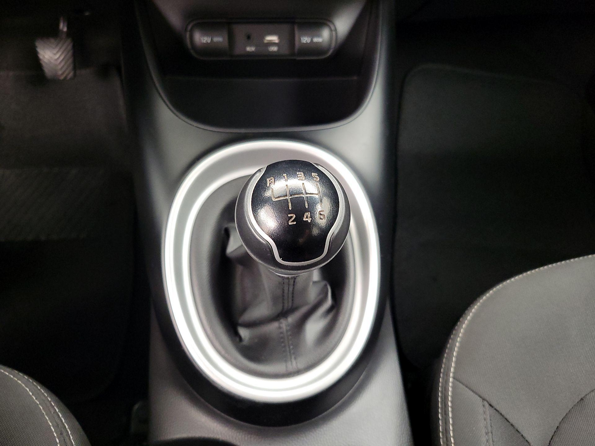 Thumbnail: 2016 Kia Soul - 16