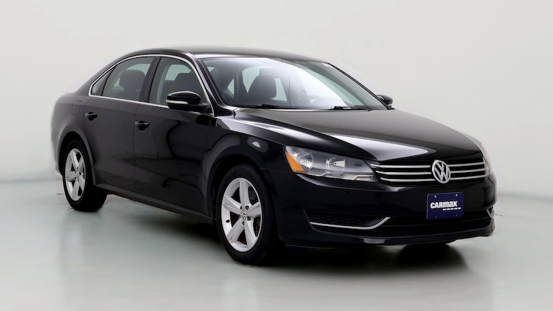 2014 Volkswagen Passat SE Hero Image