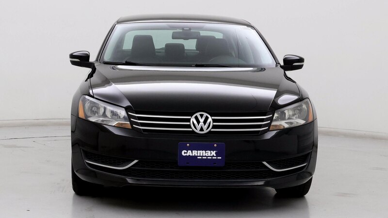 2014 Volkswagen Passat SE 5