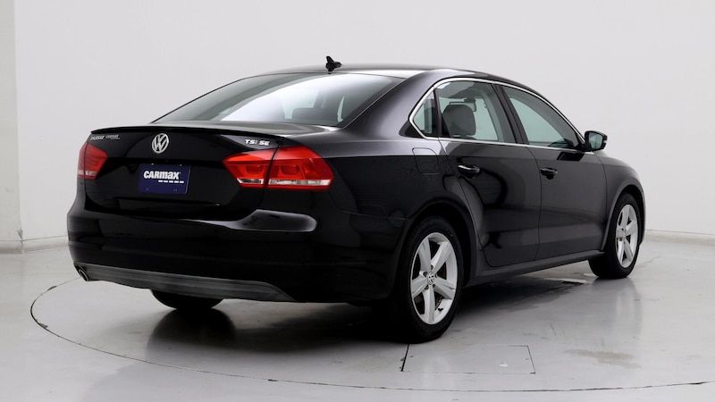 2014 Volkswagen Passat SE 8