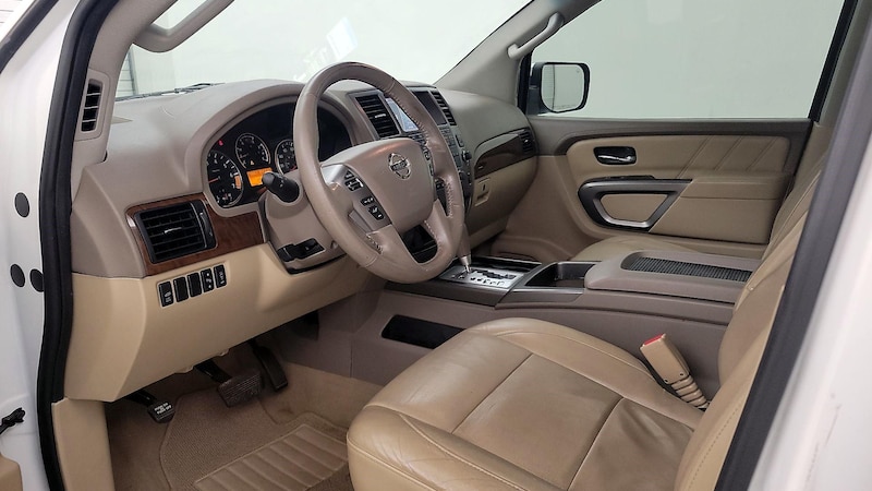 2015 Nissan Armada SL 11