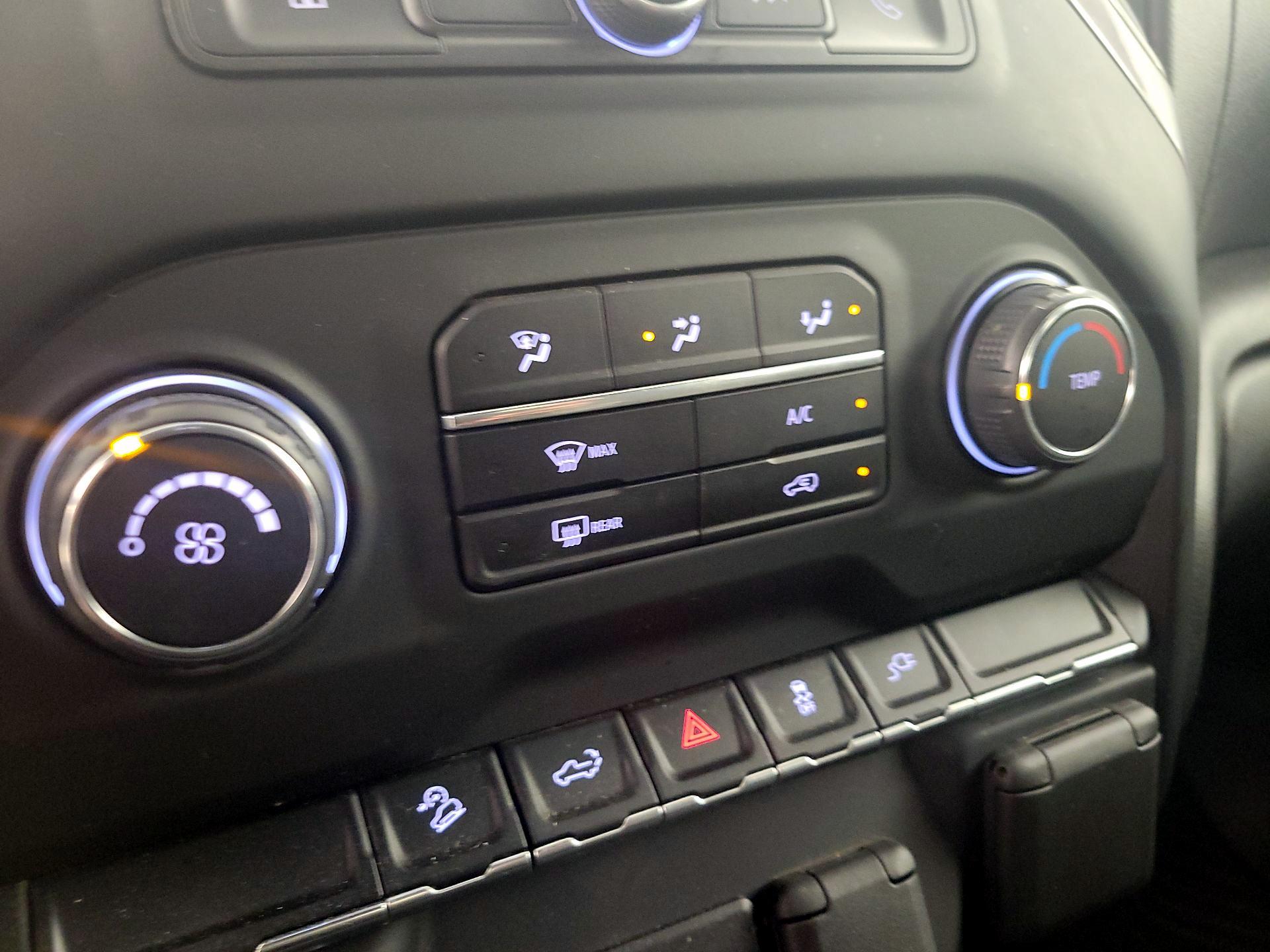 Thumbnail: 2021 Chevrolet Silverado 1500 - 16