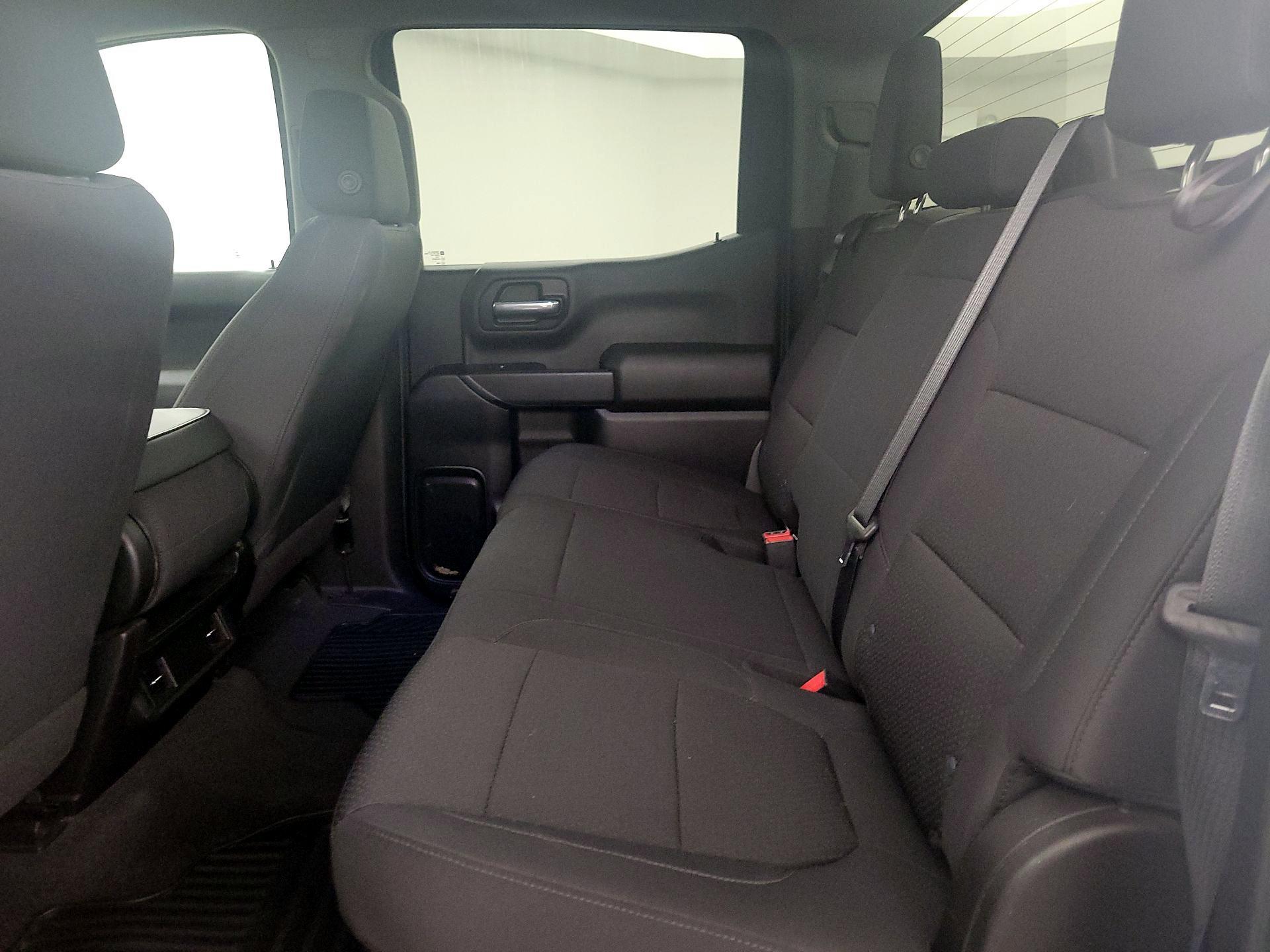 Thumbnail: 2021 Chevrolet Silverado 1500 - 19