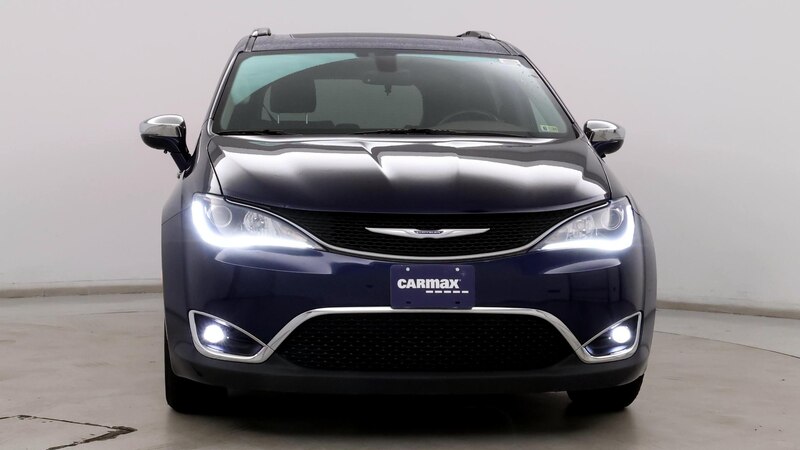 2019 Chrysler Pacifica Limited 5