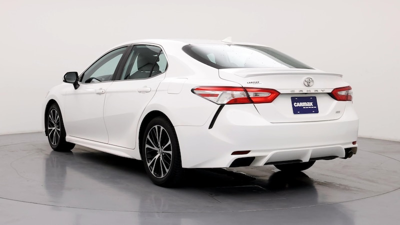 2020 Toyota Camry SE 2