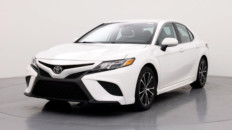 2020 Toyota Camry SE 4