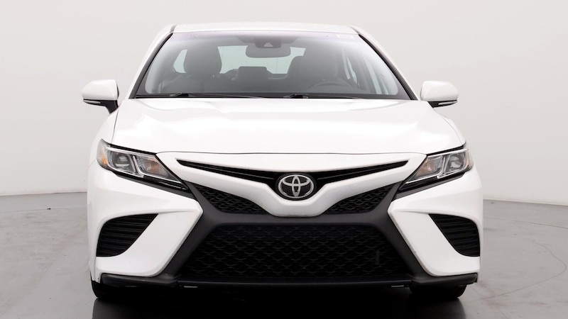 2020 Toyota Camry SE 5