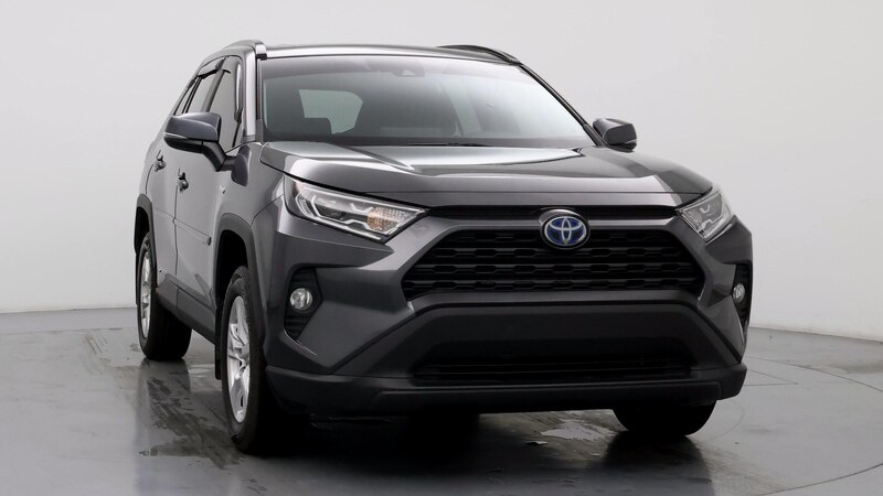 2020 Toyota RAV4 XLE 5