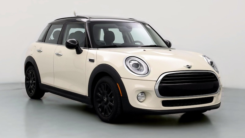 2019 MINI Cooper Hardtop  Hero Image