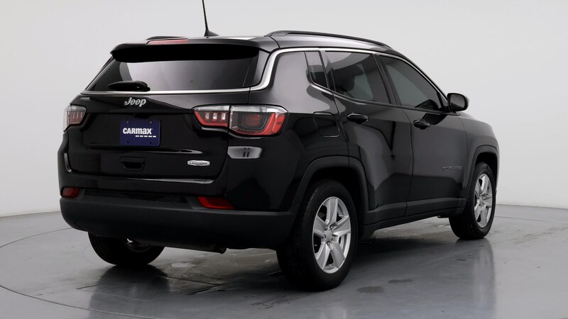 2022 Jeep Compass Latitude 8