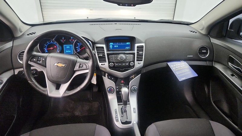 2014 Chevrolet Cruze LT 9