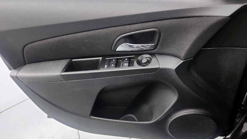 2014 Chevrolet Cruze LT 12