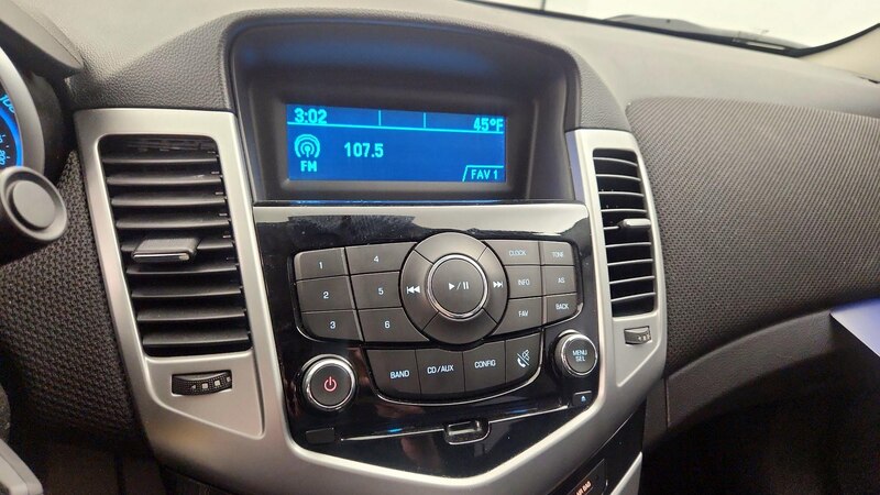 2014 Chevrolet Cruze LT 14