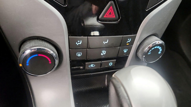 2014 Chevrolet Cruze LT 15