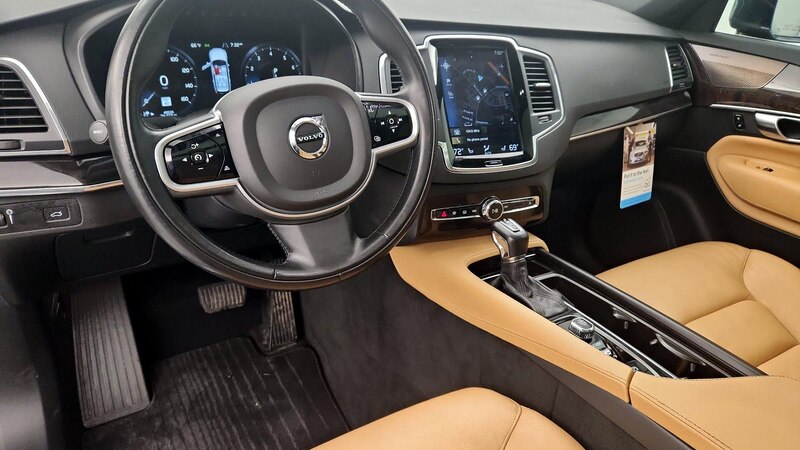 2019 Volvo XC90 T6 Momentum 9