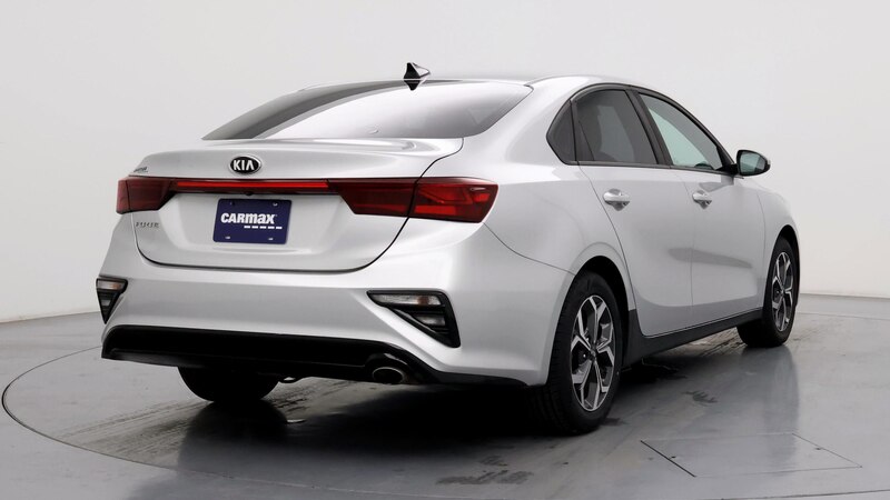 2019 Kia Forte LXS 8