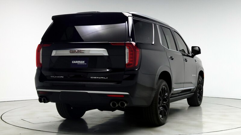 2022 GMC Yukon Denali 8