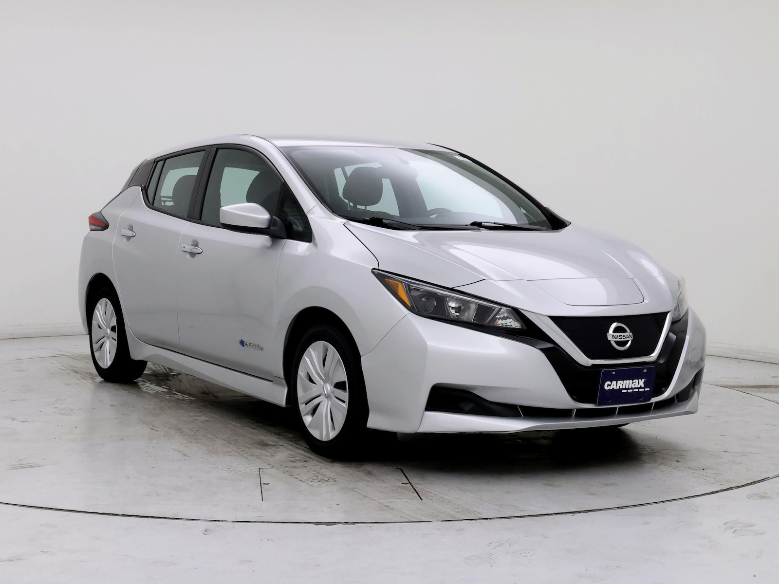 Used 2019 Nissan Leaf S with VIN 1N4AZ1CP0KC305613 for sale in Kenosha, WI