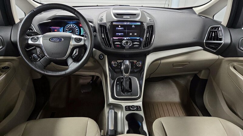 2013 Ford C-Max SEL 9