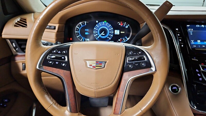 2016 Cadillac Escalade Platinum 10