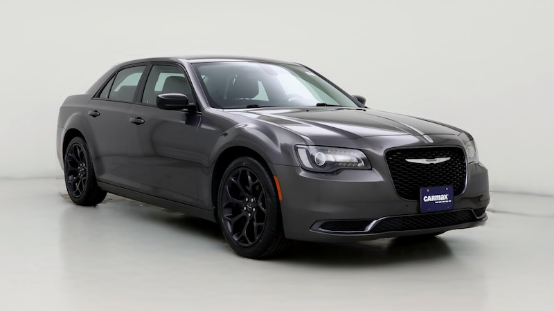 2019 Chrysler 300 Touring Hero Image