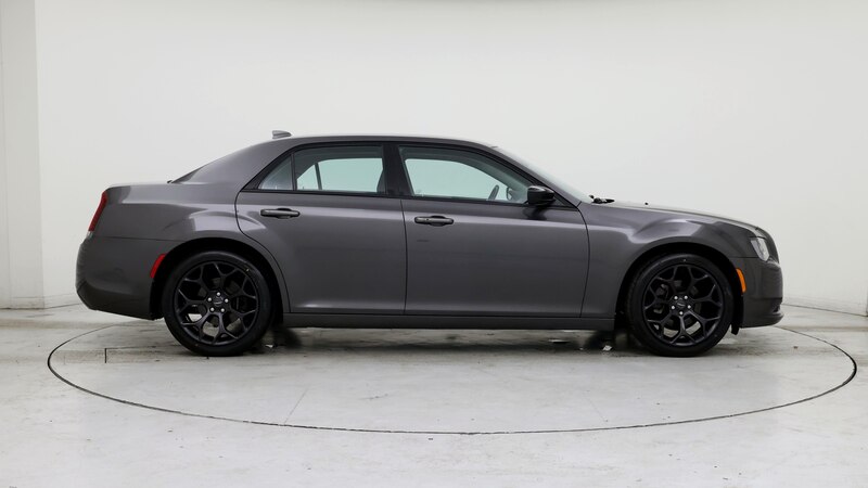 2019 Chrysler 300 Touring 7