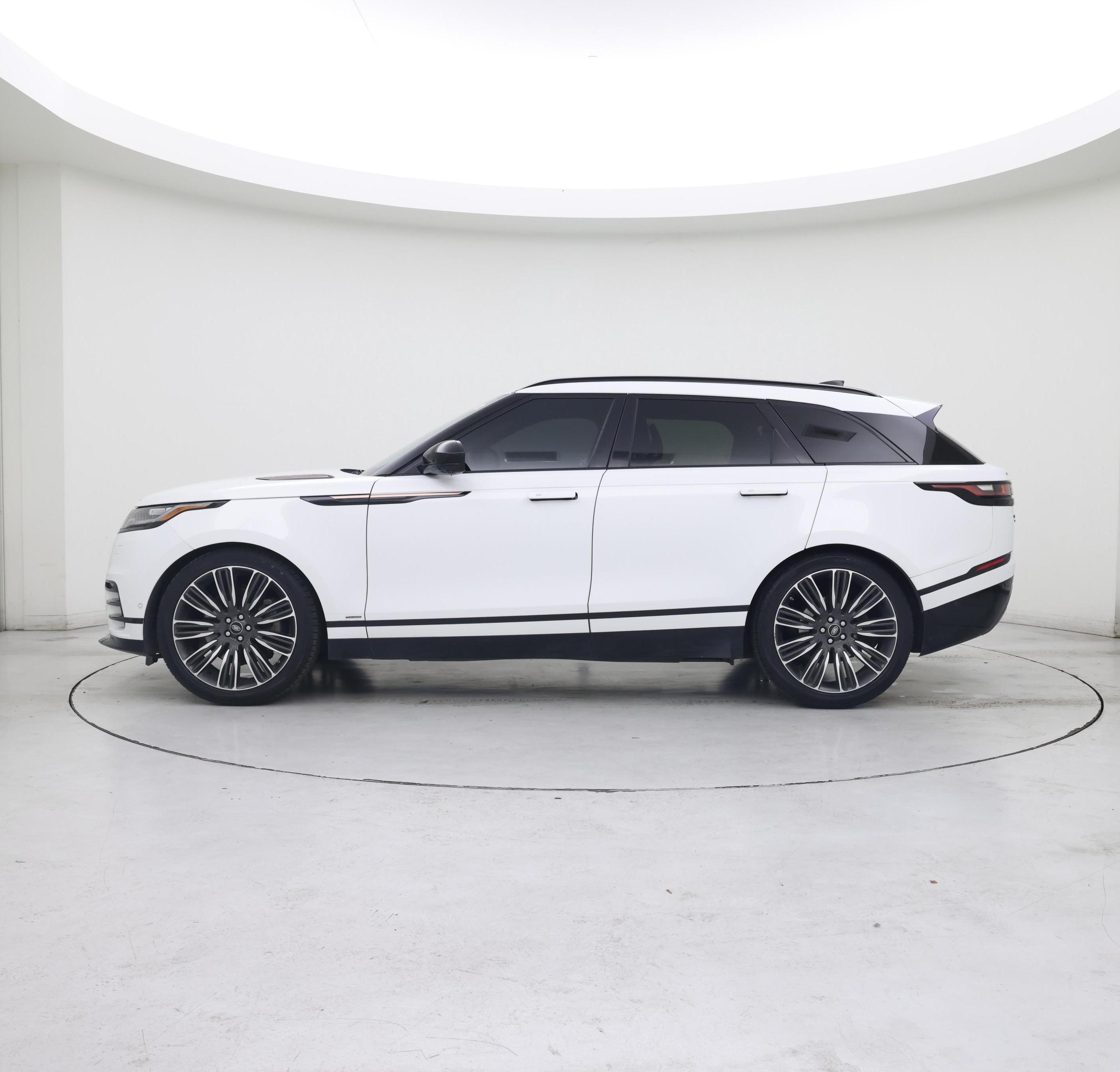Thumbnail: 2021 Land Rover Range Rover Velar - 3